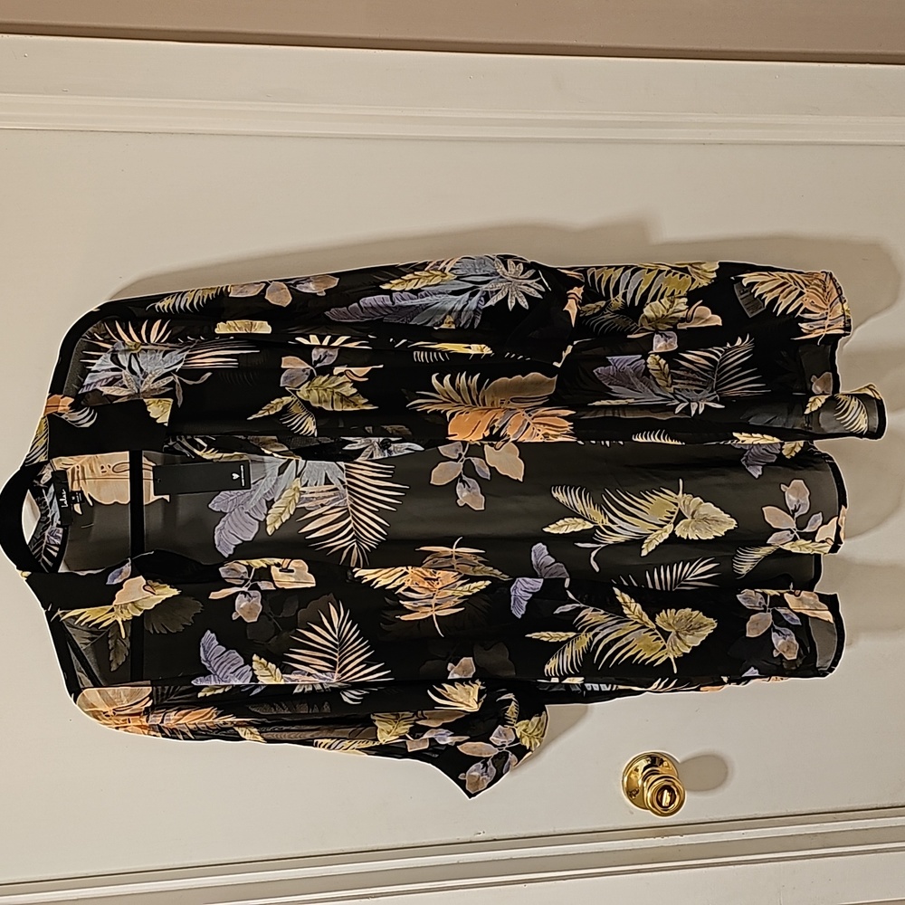 Lulu's Floral Beach Cover Up Sheer Size Medium